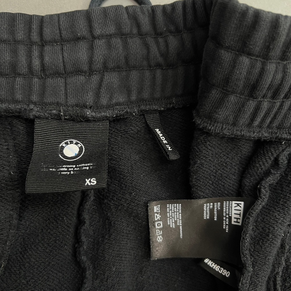 KITH BMW Sweatpants - Picture 11 of 14